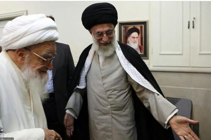 روح بلند آیت الله العظمی صافی گلپایگانی از علمای بزرگ و تاثیرگذار در حوزه فقاهت به ملکوت اعلا پیوست.