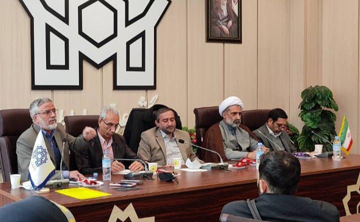 اولین نشست علمی گروه پژوهشی مطالعات میان رشته ای قرآن کریم برگزار شد